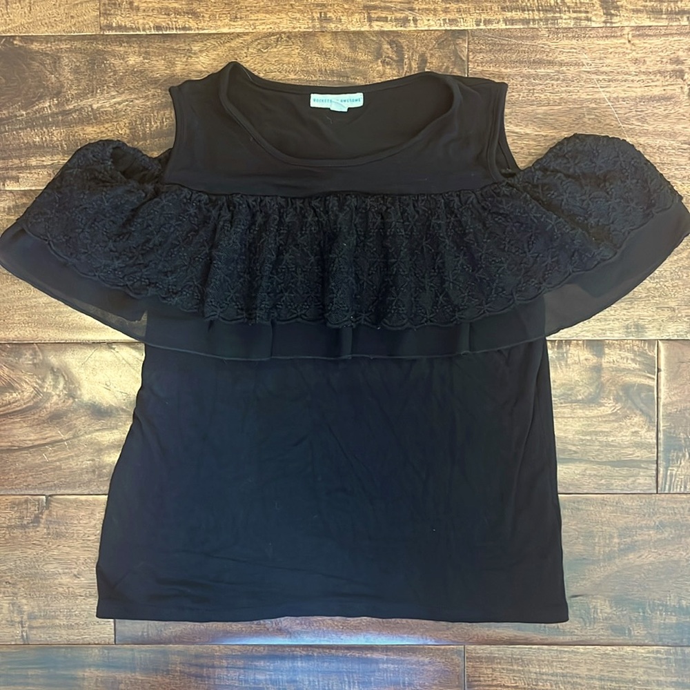 Girls rockets of awesome black lace open shoulder  top 🚀